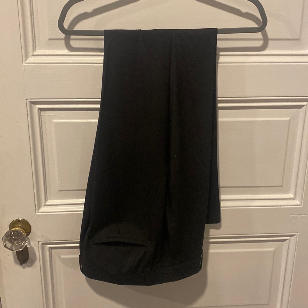 PGA tour men’s golf pants in black! Barely used!